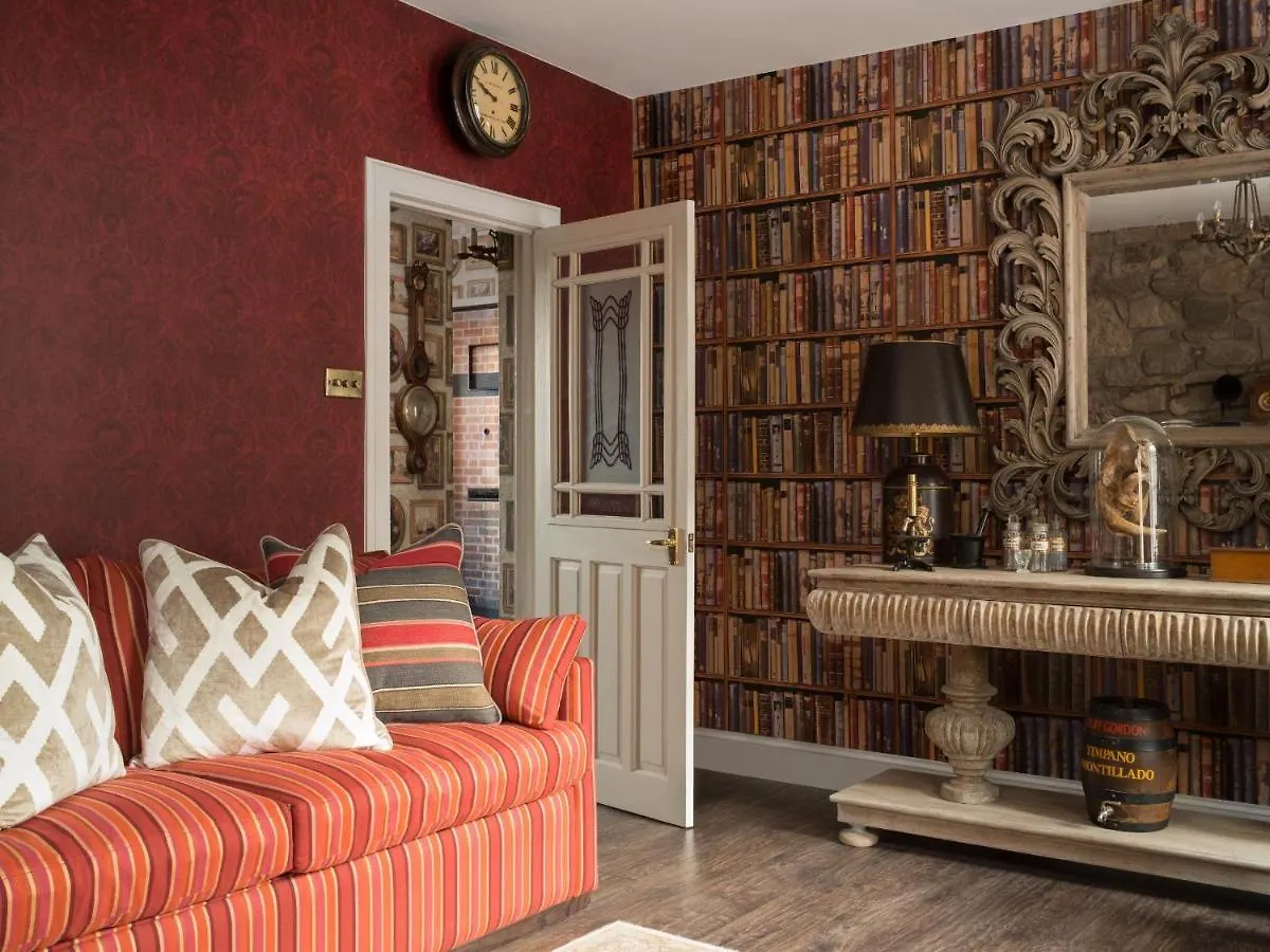 Canongate Luxury Homestay Edinburgh United Kingdom