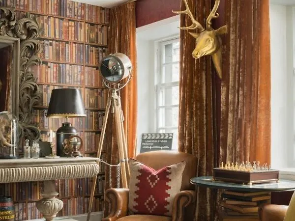 Canongate Luxury Homestay Edinburgh